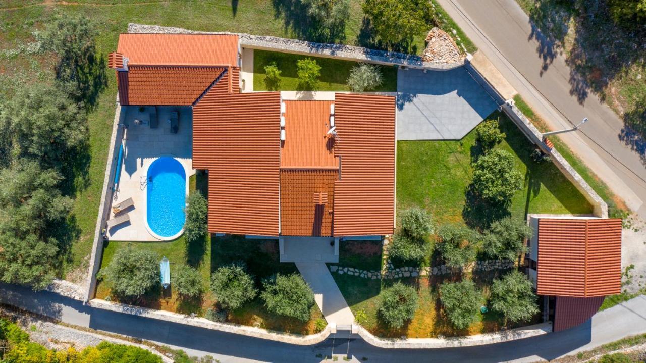 Villa Vignola Kavran Buitenkant foto